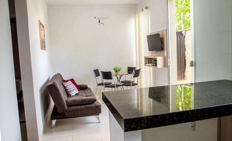 Apartamento Novo E Completo No Centro De Palmas C/ Internet Exterior foto